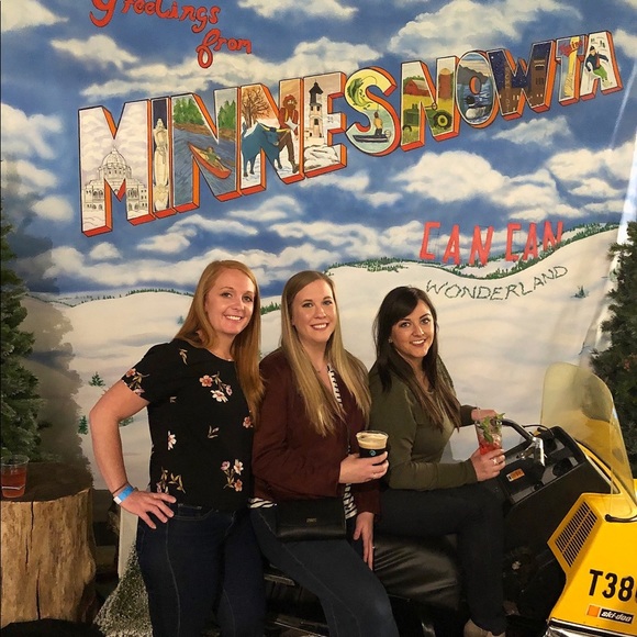 Meet your Posher, Katelynn - Picture 4 of 5